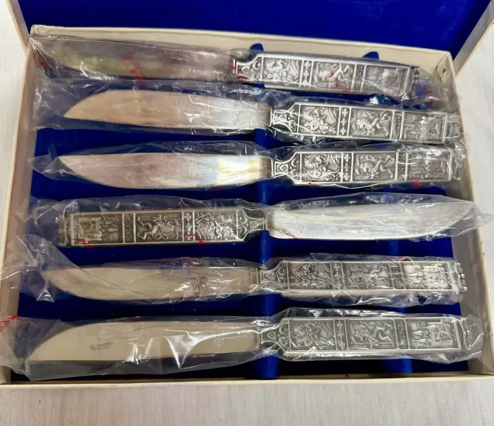 Vintage Nasco Crusader 6-Piece Stainless Steel Steak Knife Set with Medieval Kni